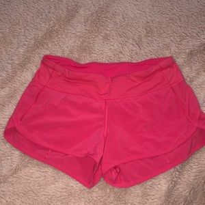 Lululemon Speed Short 2.5 Size 4